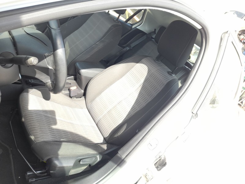 Recambio de asiento delantero izquierdo para opel corsa f (p2jo) 1.2 (68) referencia OEM IAM   