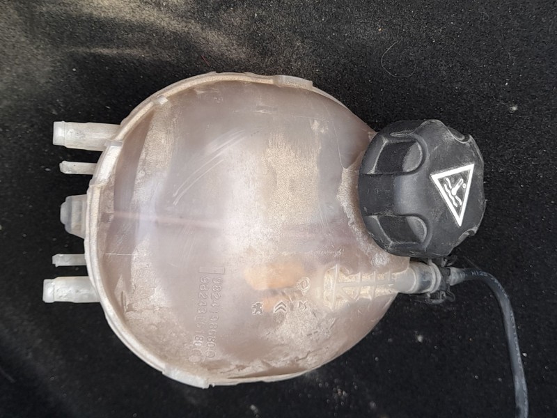 Recambio de deposito expansion para opel corsa f (p2jo) 1.2 (68) referencia OEM IAM 9824198680  