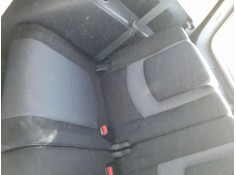 ASIENTO TRASERO DERECHO TERCERA FILA 
