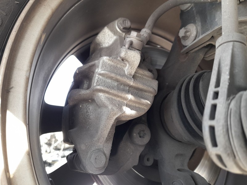 Recambio de pinza freno delantera derecha para opel corsa f (p2jo) 1.2 (68) referencia OEM IAM 1663358280  