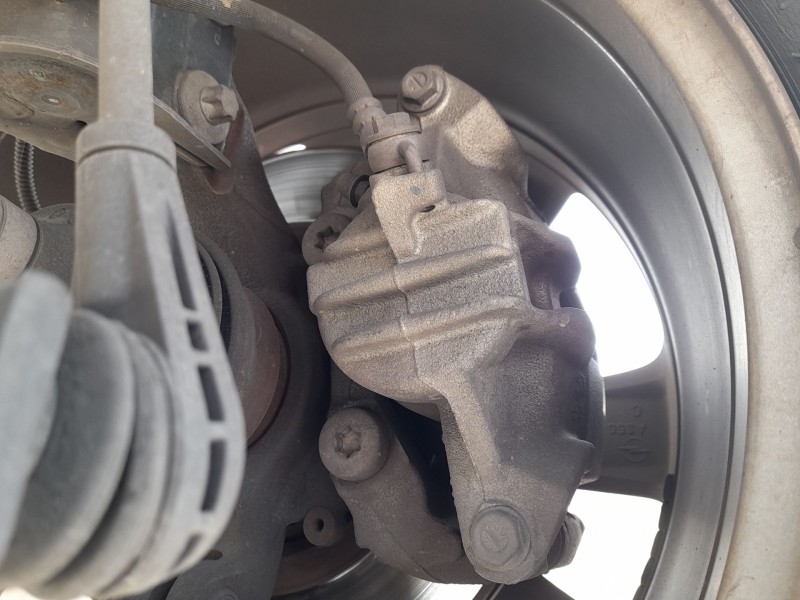 Recambio de pinza freno delantera izquierda para opel corsa f (p2jo) 1.2 (68) referencia OEM IAM 1663358180  