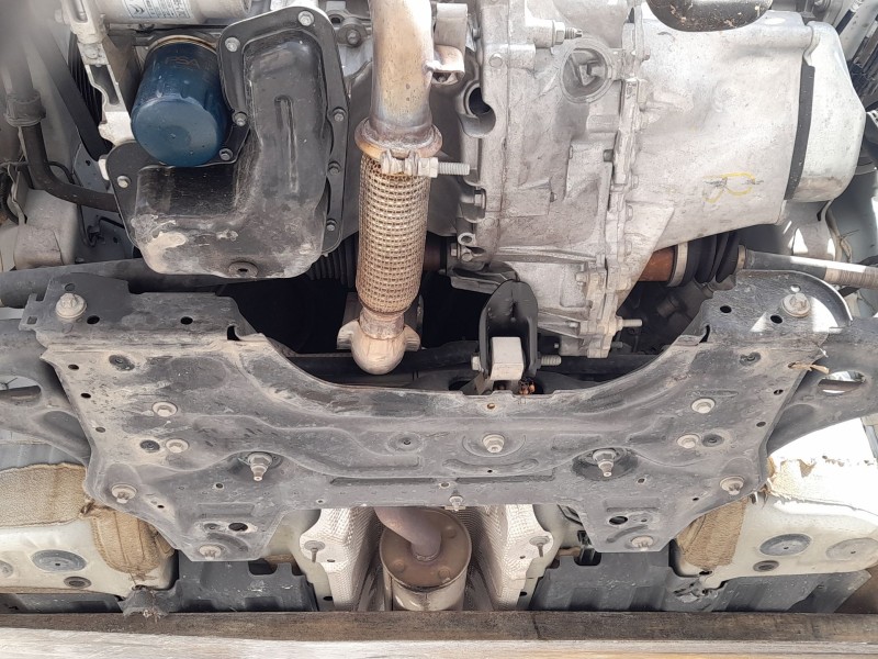 Recambio de puente delantero para opel corsa f (p2jo) 1.2 (68) referencia OEM IAM 9834696980  