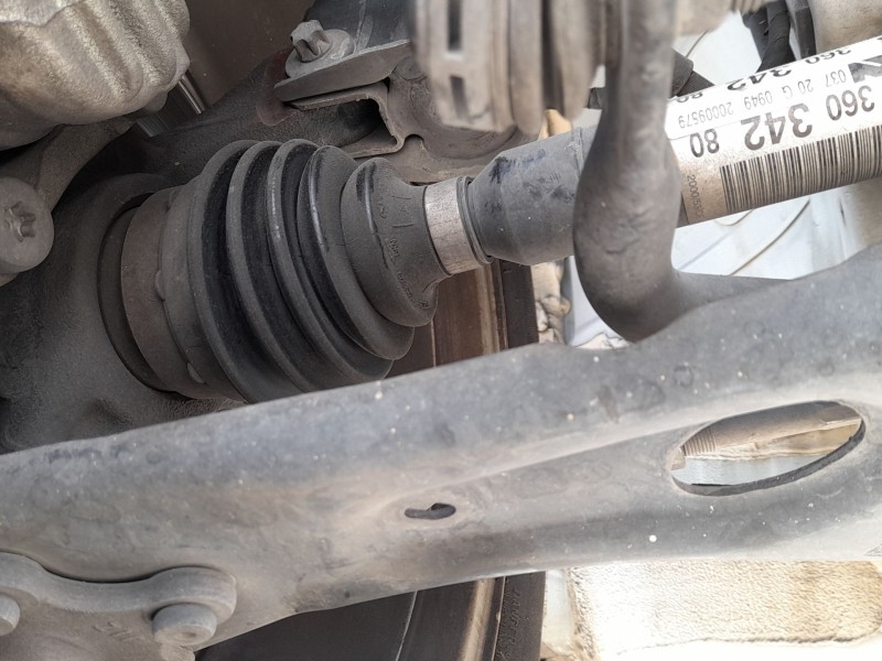 Recambio de transmision delantera derecha para opel corsa f (p2jo) 1.2 (68) referencia OEM IAM 1647577380 9836034280 