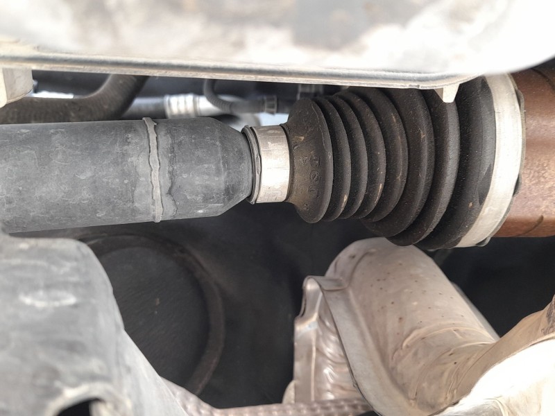 Recambio de transmision delantera derecha para opel corsa f (p2jo) 1.2 (68) referencia OEM IAM 1647577380 9836034280 