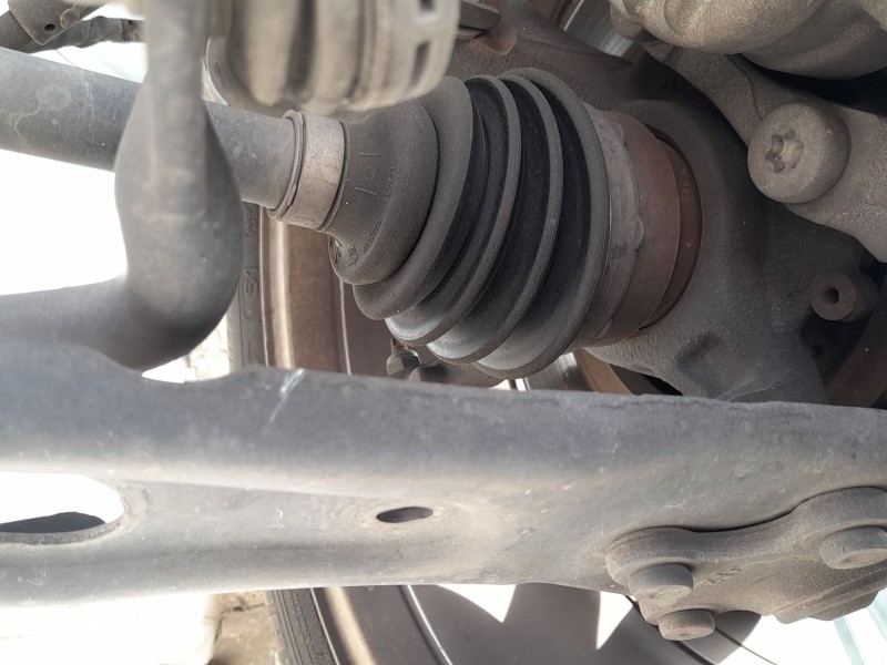 Recambio de transmision delantera izquierda para opel corsa f (p2jo) 1.2 (68) referencia OEM IAM 1647577480 9836034380 