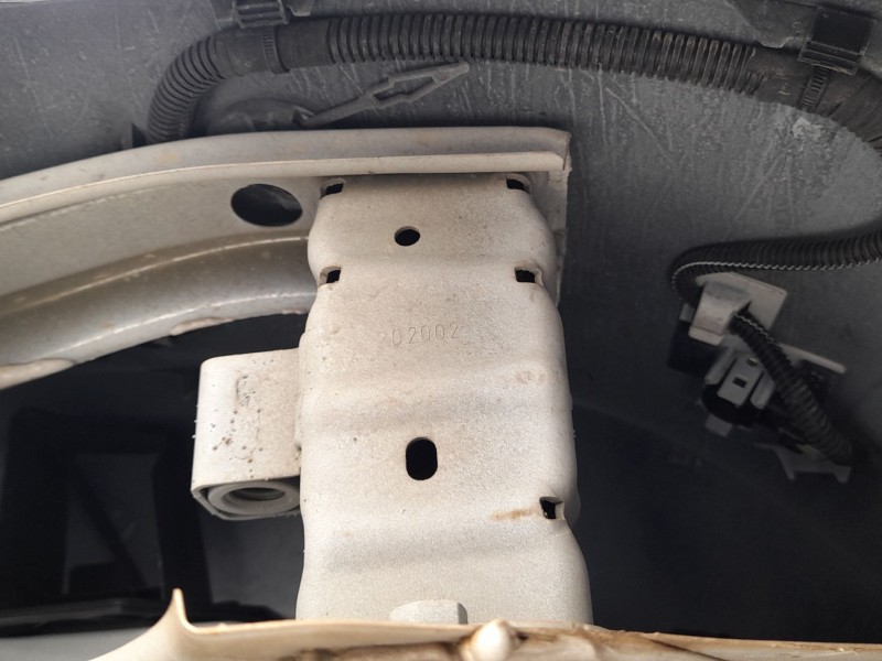 Recambio de refuerzo paragolpes trasero para opel corsa f (p2jo) 1.2 (68) referencia OEM IAM 9825456380  