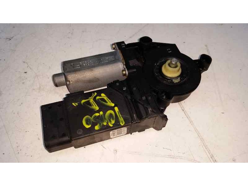 Recambio de motor elevalunas delantero derecho para volkswagen golf iv berlina (1j1) conceptline referencia OEM IAM  29 PINS 