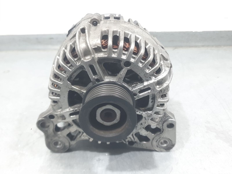 Recambio de alternador para volkswagen golf v (1k1) 1.4 tsi referencia OEM IAM 03C903023B 2542731F VALEO