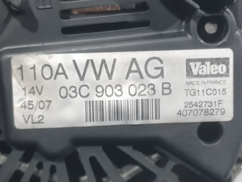 Recambio de alternador para volkswagen golf v (1k1) 1.4 tsi referencia OEM IAM 03C903023B 2542731F VALEO