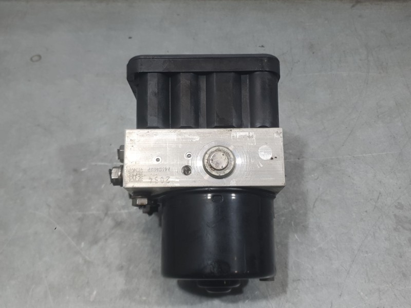 Recambio de abs para volkswagen golf v (1k1) 1.4 tsi referencia OEM IAM 1K0614517AE 10020602404 ATE