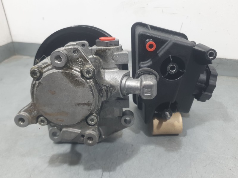 Recambio de bomba direccion para mercedes-benz clase e (w211) e 280 (211.054) referencia OEM IAM A0054662001 A0004602383 