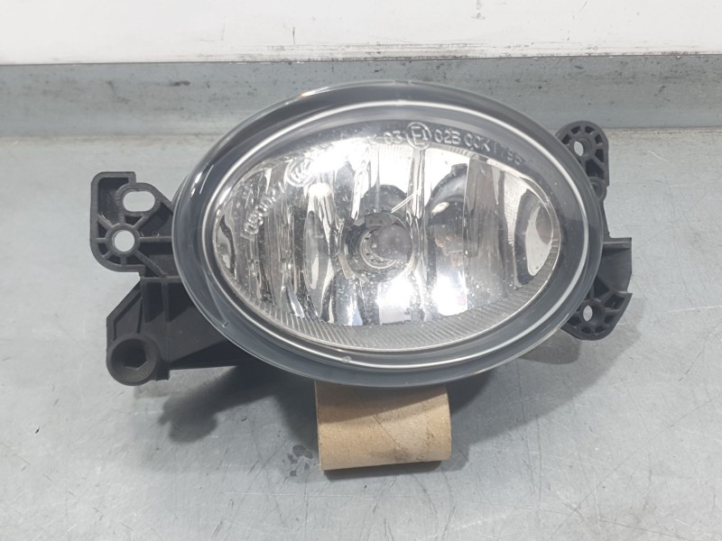 Recambio de faro antiniebla izquierdo para mercedes-benz clase e (w211) e 280 (211.054) referencia OEM IAM A1698201556  