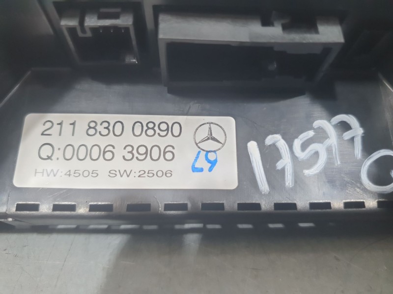 Recambio de mando climatizador para mercedes-benz clase e (w211) e 280 (211.054) referencia OEM IAM A2118300890  
