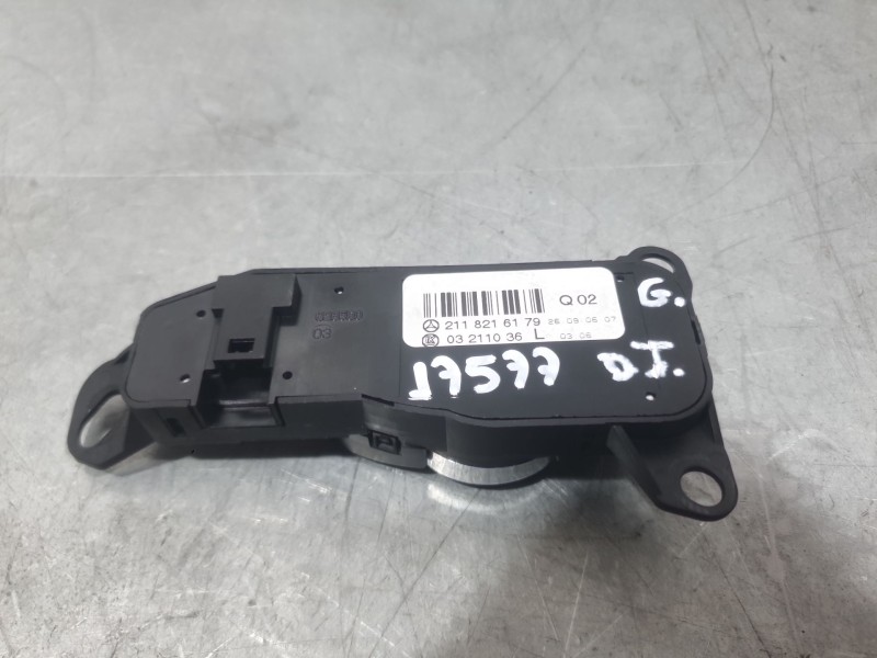 Recambio de mando retrovisor para mercedes-benz clase e (w211) e 280 (211.054) referencia OEM IAM A2118216179  