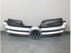 REJILLA DELANTERA 1K0853655A 