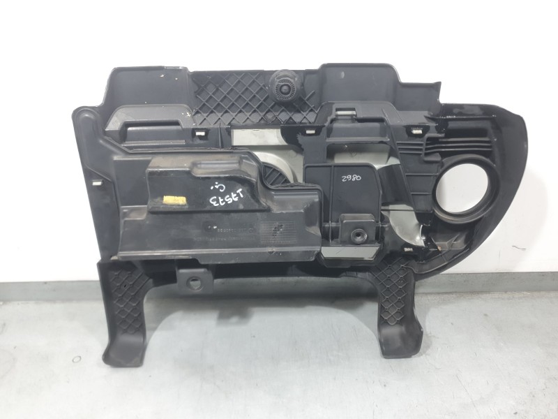 Recambio de tapa motor para volkswagen golf v (1k1) 1.4 tsi referencia OEM IAM 03C103925BB  