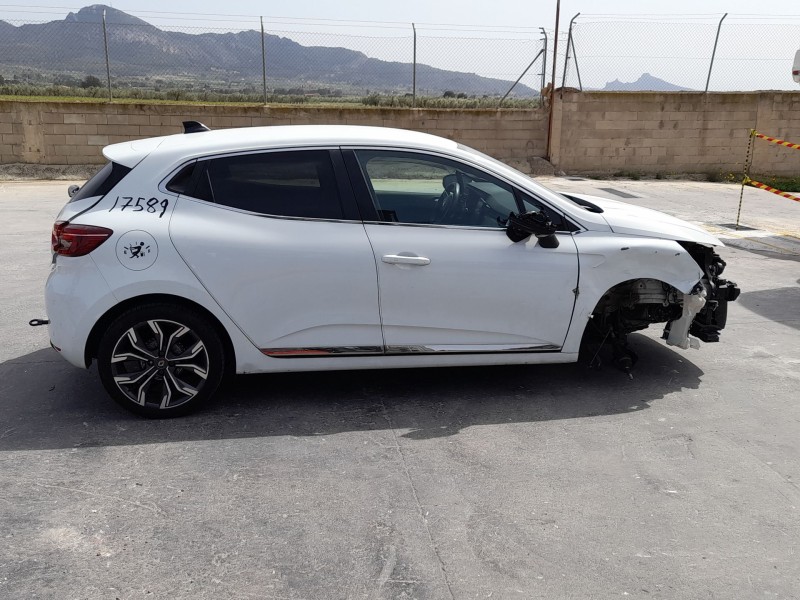 renault clio v (b7_) del año 2020