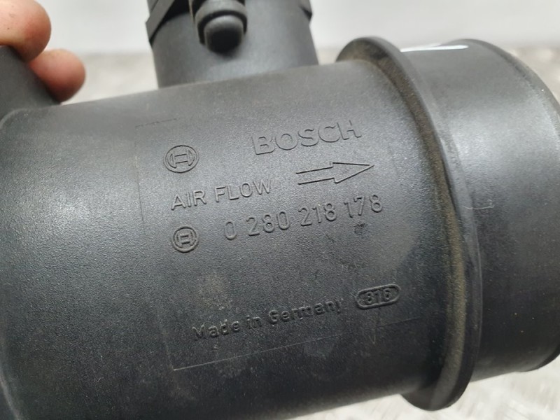 Recambio de caudalimetro para tata grand safari dicor 4x4 referencia OEM IAM 0280218178  