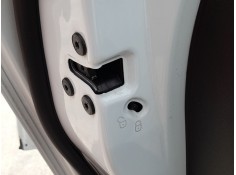 CERRADURA PUERTA TRASERA IZQUIERDA 825039554R 