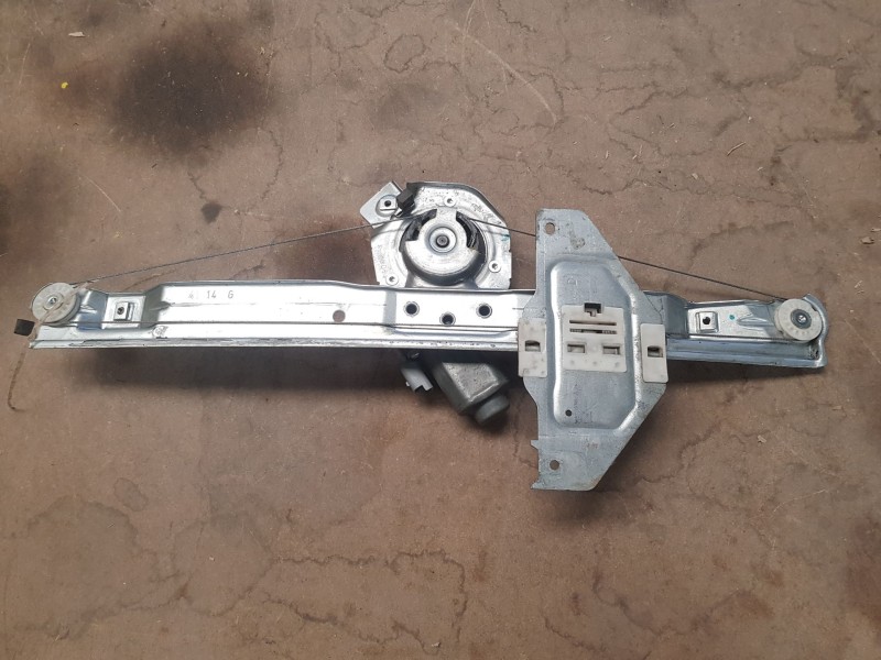 Recambio de elevalunas delantero derecho para citroën c3 tonic referencia OEM IAM  2 PINS ELECTRICO