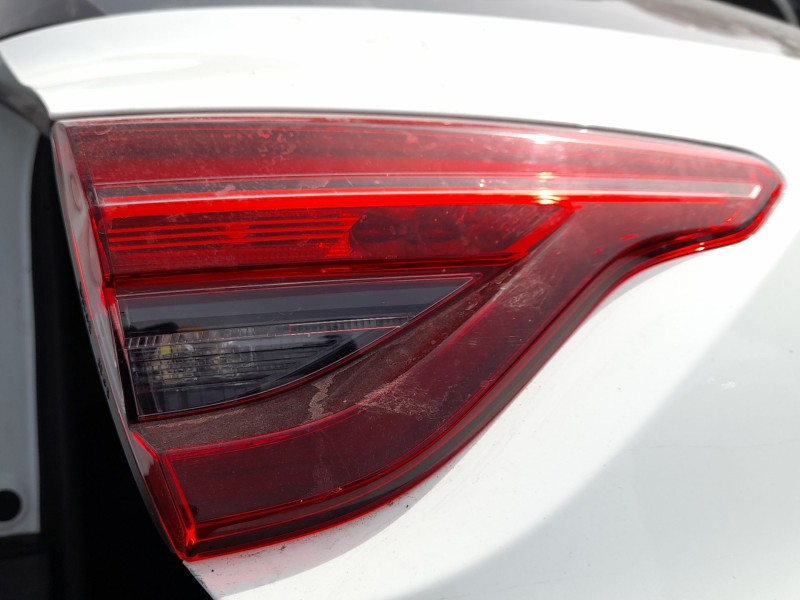 Recambio de piloto trasero izquierdo interior para renault clio v (b7_) 1.0 tce 100 (b7mt) referencia OEM IAM 265555477R  