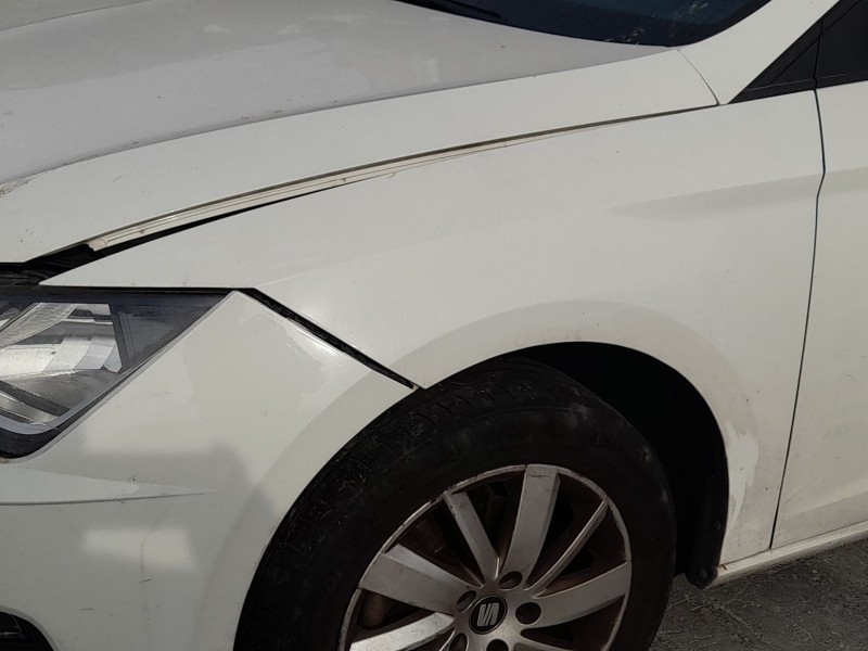 Recambio de aleta delantera izquierda para seat leon (5f1) 1.6 tdi referencia OEM IAM 5F0821021G TOCADA 