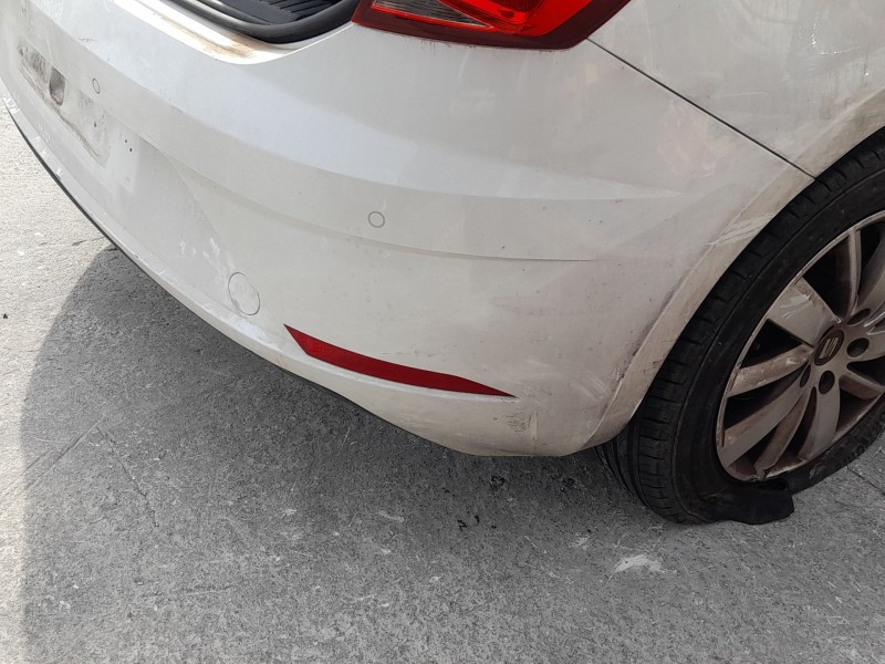 Recambio de paragolpes trasero para seat leon (5f1) 1.6 tdi referencia OEM IAM 5F0807421MGRU  