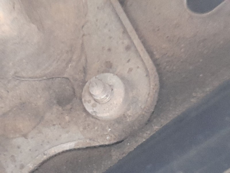 Recambio de refuerzo paragolpes trasero para seat leon (5f1) 1.6 tdi referencia OEM IAM 5F0807305  