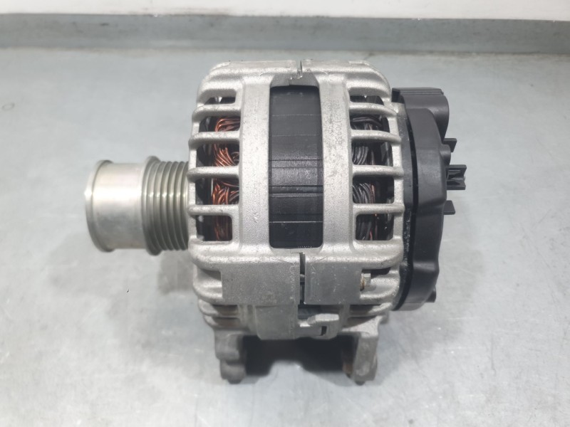 Recambio de alternador para seat arona (kj7, kjp) 1.0 tsi referencia OEM IAM 05E903027B  