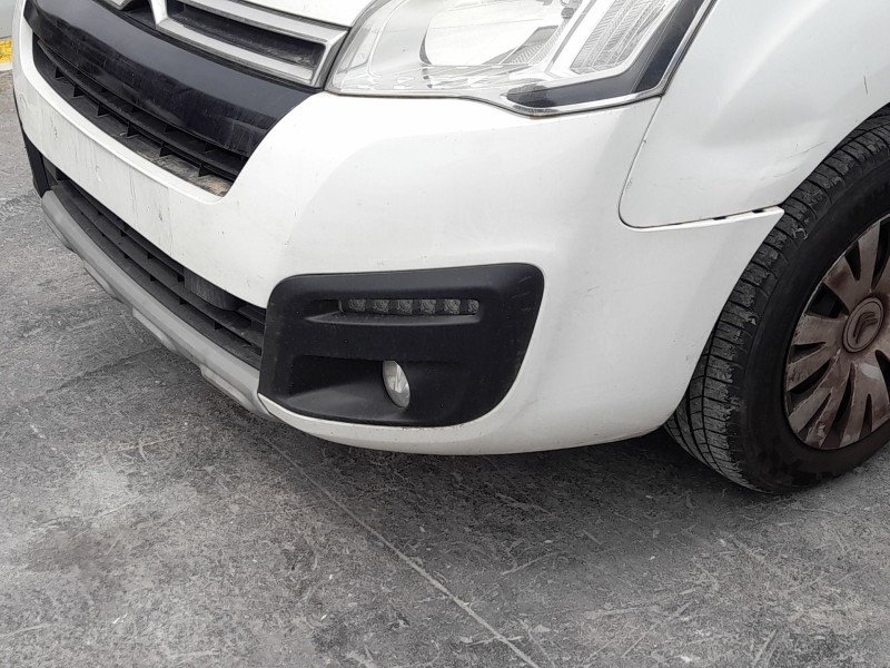 Recambio de paragolpes delantero para citroën berlingo multispace (b9) 1.6 bluehdi 100 referencia OEM IAM 1613563780  