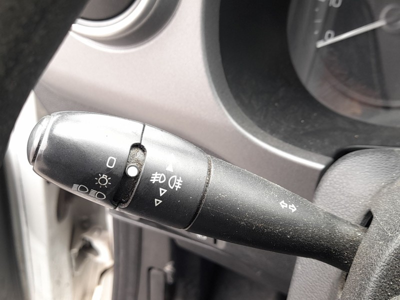 Recambio de mando luces y limpia para citroën berlingo multispace (b9) 1.6 bluehdi 100 referencia OEM IAM 98062253XT  