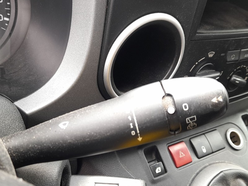 Recambio de mando luces y limpia para citroën berlingo multispace (b9) 1.6 bluehdi 100 referencia OEM IAM 98062253XT  