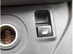 MANDO ELEVALUNAS DELANTERO DERECHO 6490E2 