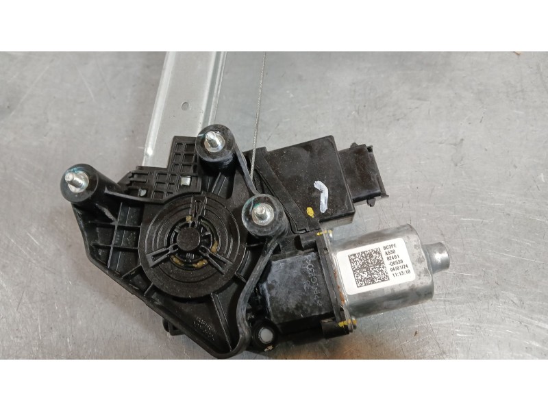 Recambio de elevalunas delantero izquierdo para hyundai i20 iii (bc3, bi3) 1.2 referencia OEM IAM 82403Q0010  