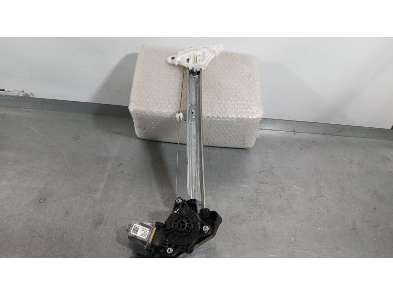 Recambio de elevalunas trasero izquierdo para hyundai i20 iii (bc3, bi3) 1.2 referencia OEM IAM 83401Q0010  