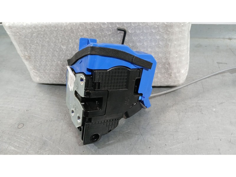 Recambio de cerradura puerta delantera izquierda para hyundai i20 iii (bc3, bi3) 1.2 referencia OEM IAM 81310Q0000  
