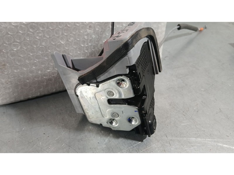 Recambio de cerradura puerta trasera izquierda para hyundai i20 iii (bc3, bi3) 1.2 referencia OEM IAM 81410Q0000  
