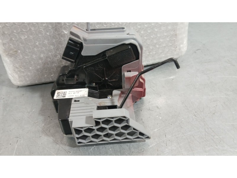 Recambio de cerradura puerta trasera izquierda para hyundai i20 iii (bc3, bi3) 1.2 referencia OEM IAM 81410Q0000  