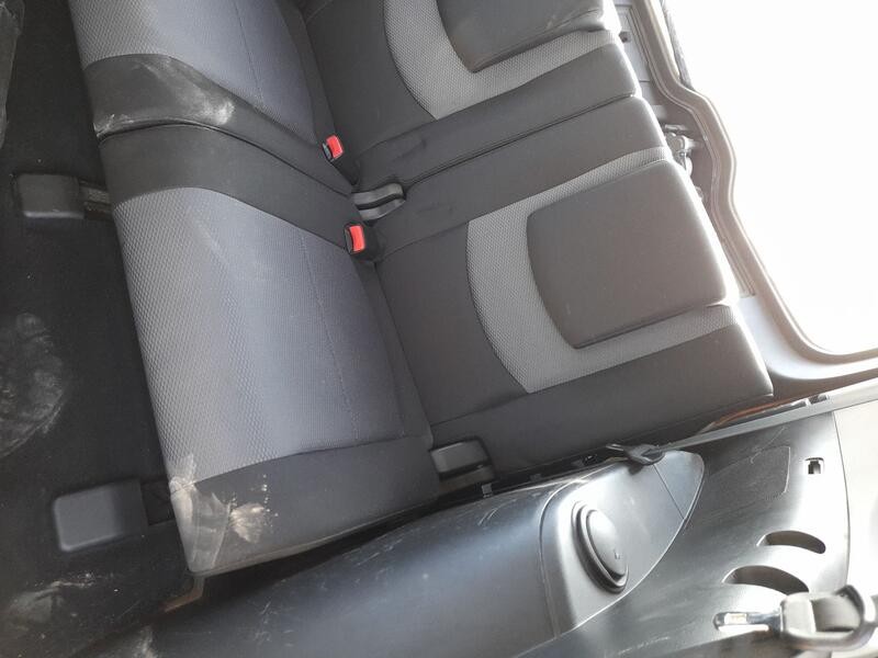 Recambio de asiento trasero izquierdo para mazda 5 (cr) 2.0 cd (cr19) referencia OEM IAM  TERCERA FILA 