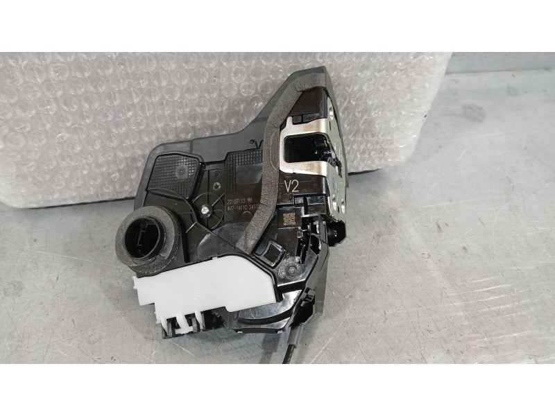 Recambio de cerradura puerta trasera derecha para toyota c-hr (_x1_) 2.0 hybrid (maxh10)10 referencia OEM IAM 69050F4131  
