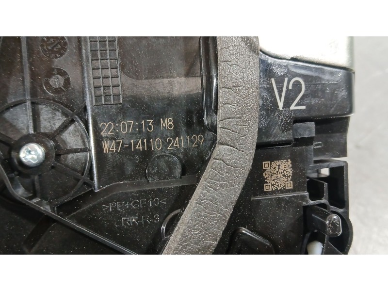 Recambio de cerradura puerta trasera derecha para toyota c-hr (_x1_) 2.0 hybrid (maxh10)10 referencia OEM IAM 69050F4131  