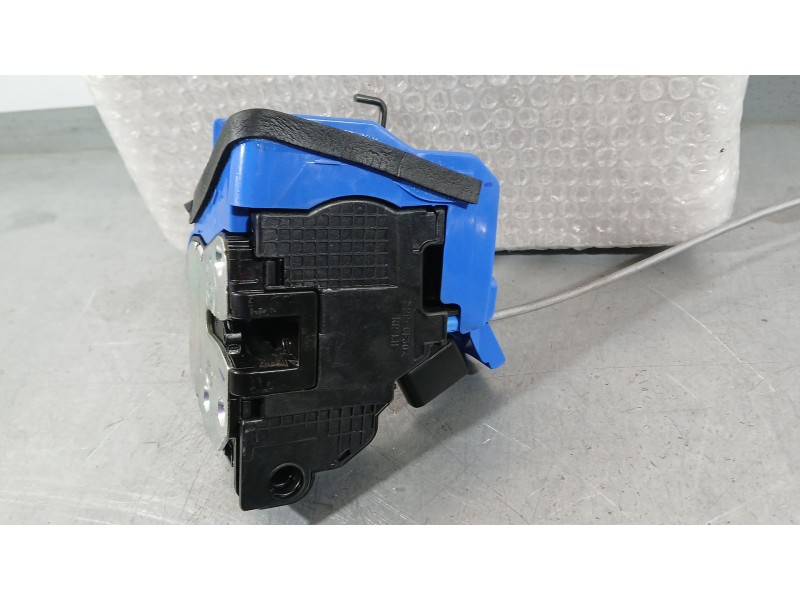 Recambio de cerradura puerta delantera izquierda para hyundai i20 iii (bc3, bi3) 1.0 t-gdi referencia OEM IAM 81310Q0000  