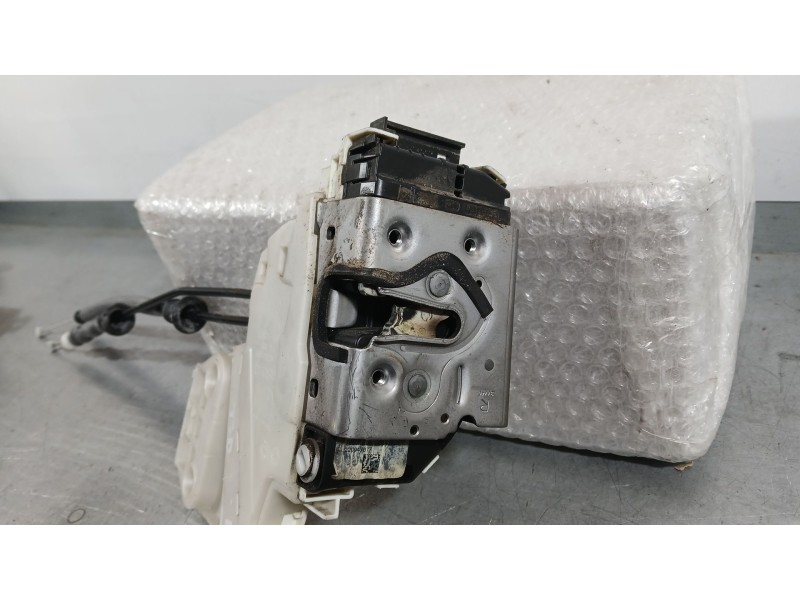 Recambio de cerradura puerta trasera derecha para fiat 500x (334_) 1.0 (334.axn1b) referencia OEM IAM 52071196  