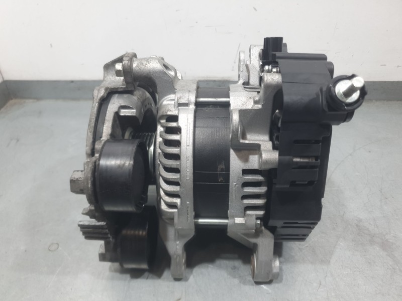 Recambio de alternador para mazda cx-30 (dm) skyactiv-x m hybrid referencia OEM IAM HF07D  
