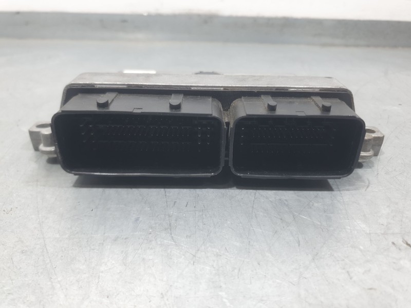 Recambio de centralita motor uce para citroën c3 iii (sx) 1.2 puretech 82 referencia OEM IAM 9838397680 A3C0600500001 CONTINENTA