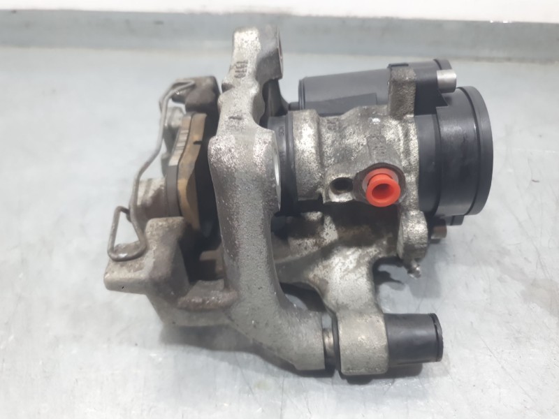 Recambio de pinza freno trasera derecha para mazda cx-30 (dm) skyactiv-x m hybrid referencia OEM IAM BCKA26980A  