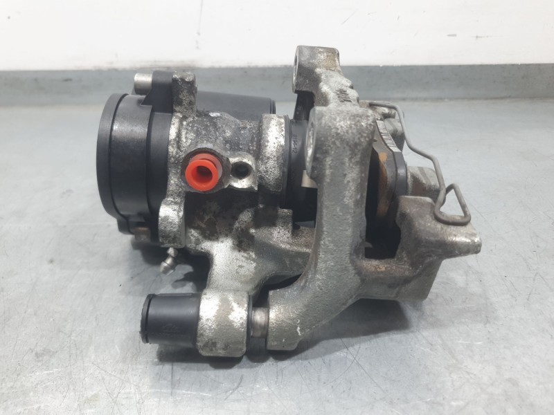 Recambio de pinza freno trasera izquierda para mazda cx-30 (dm) skyactiv-x m hybrid referencia OEM IAM BCKA26990A  