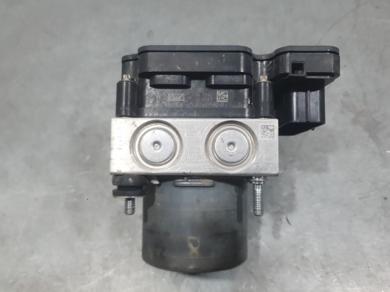 Recambio de abs para citroën c3 iii (sx) 1.2 puretech 82 referencia OEM IAM 9834565080 93487145 