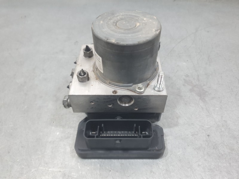 Recambio de abs para citroën c3 iii (sx) 1.2 puretech 82 referencia OEM IAM 9834565080 93487145 