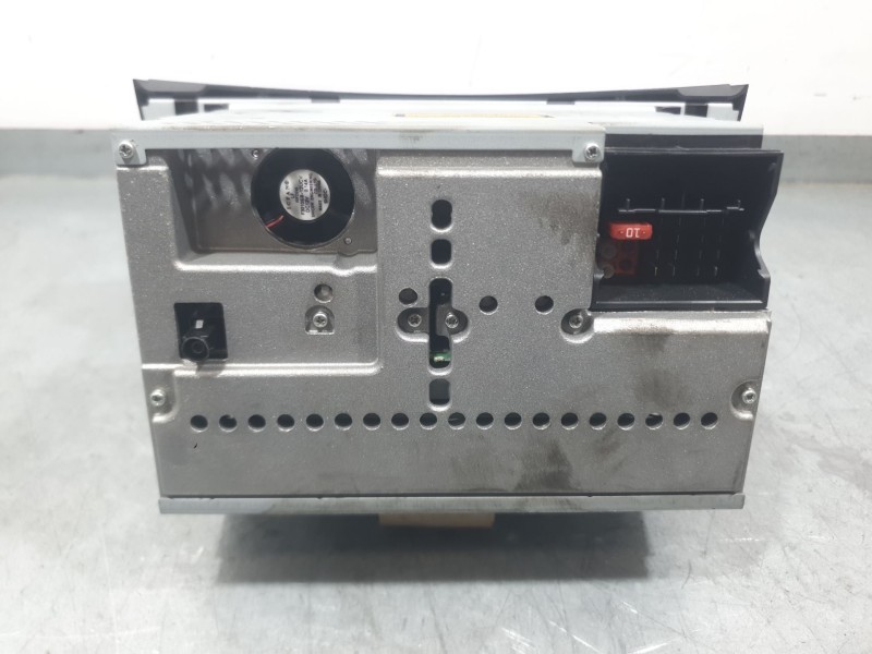 Recambio de sistema audio / radio para mercedes-benz clase e (w211) e 280 (211.054) referencia OEM IAM A21118702889  